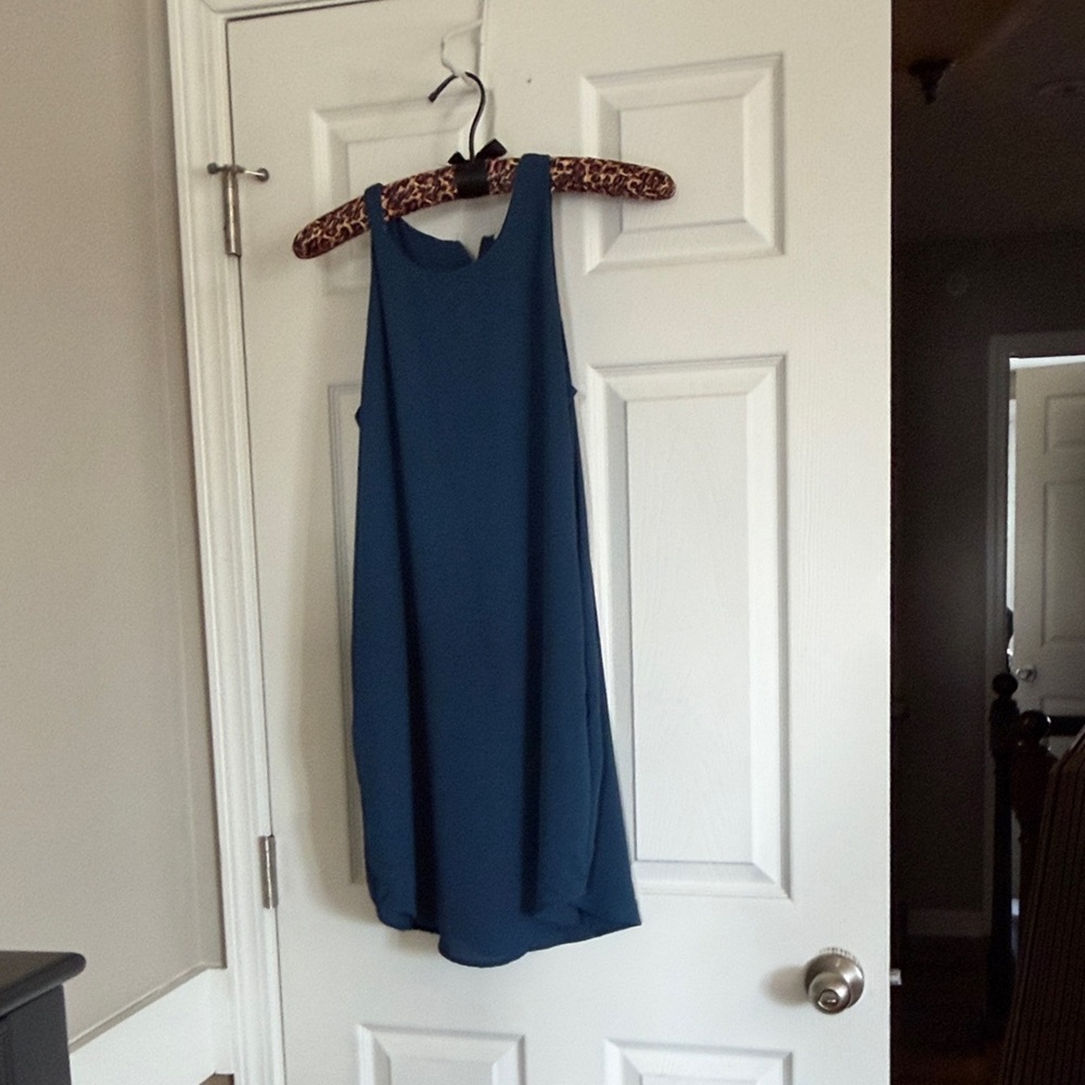 Elegant Blue Sleeveless Dress